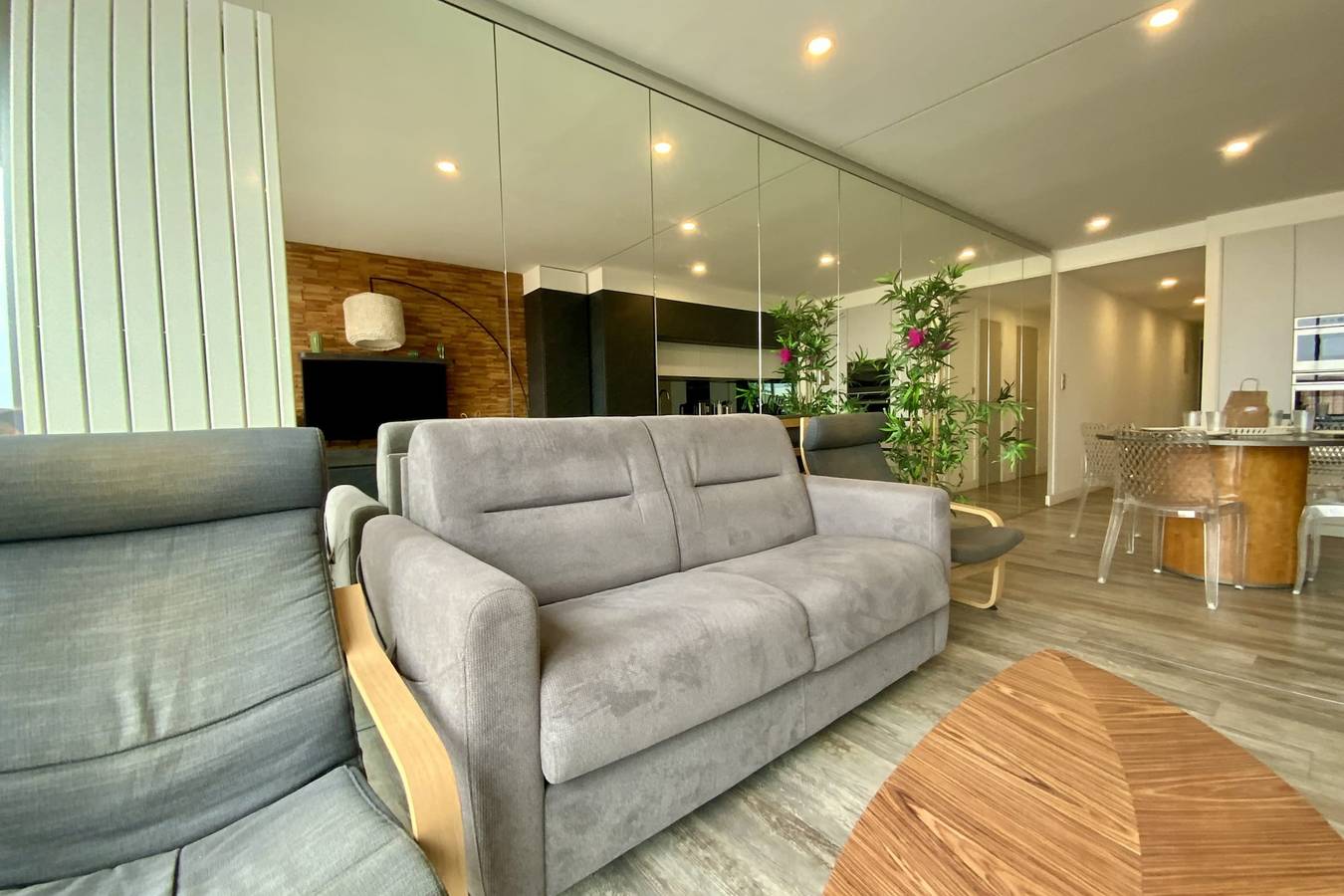 Ganze Wohnung, Les Pieds Dans L'Eau - Appartement moderne à 50 m plage – Le Grau-du-Roi in Port Camargue, Le Grau-du-Roi