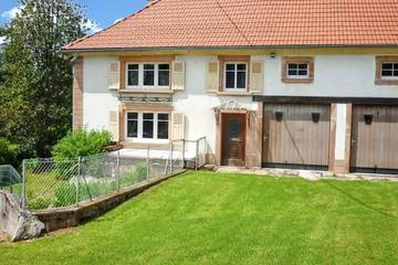 Gîte pour 6 personnes, avec jardin à Ranrupt