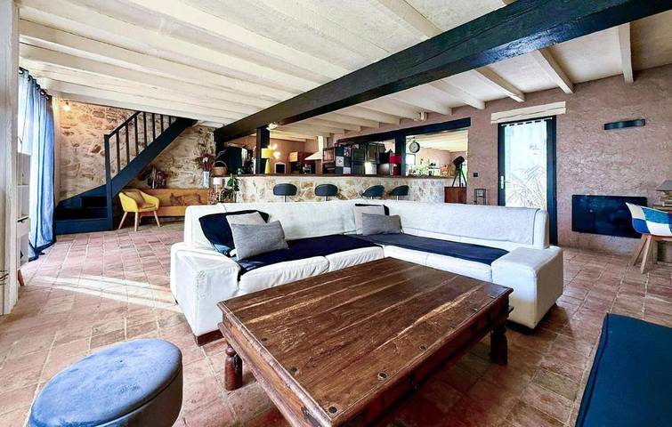 Location de vacances pour 8 personnes, avec jardin et piscine à Champigné - 3