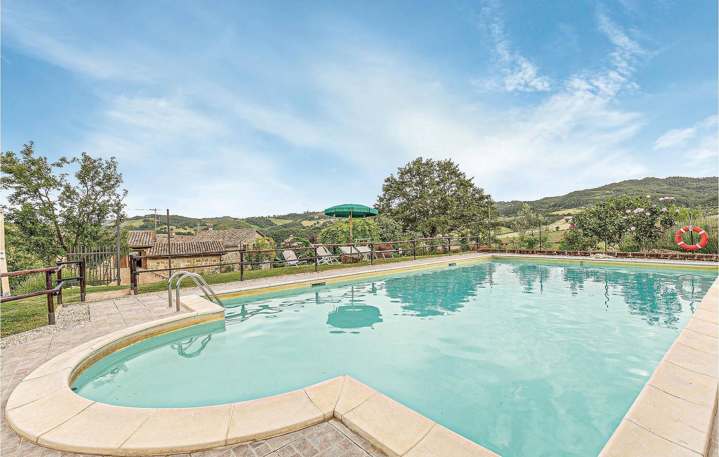 Appartement de vacances entier, Appartement avec piscine et parking in Gubbio, Ombrie