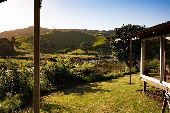 Holiday home for 8 people, with garden and terrace in Waikato