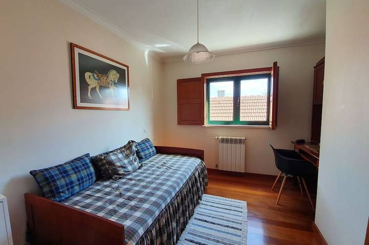 Cozy house in quiet village with generous outdoor space near Pombal in Pombal, Leiria District