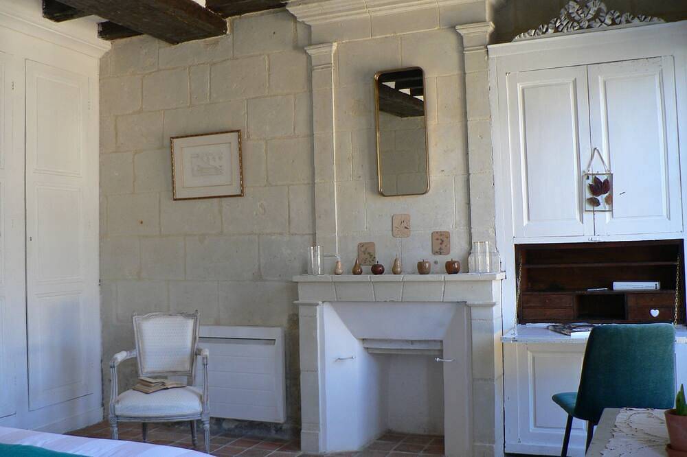 A home in the heart of Chinon - Touraine - Loire Valley in Chinon, Loire-Tal