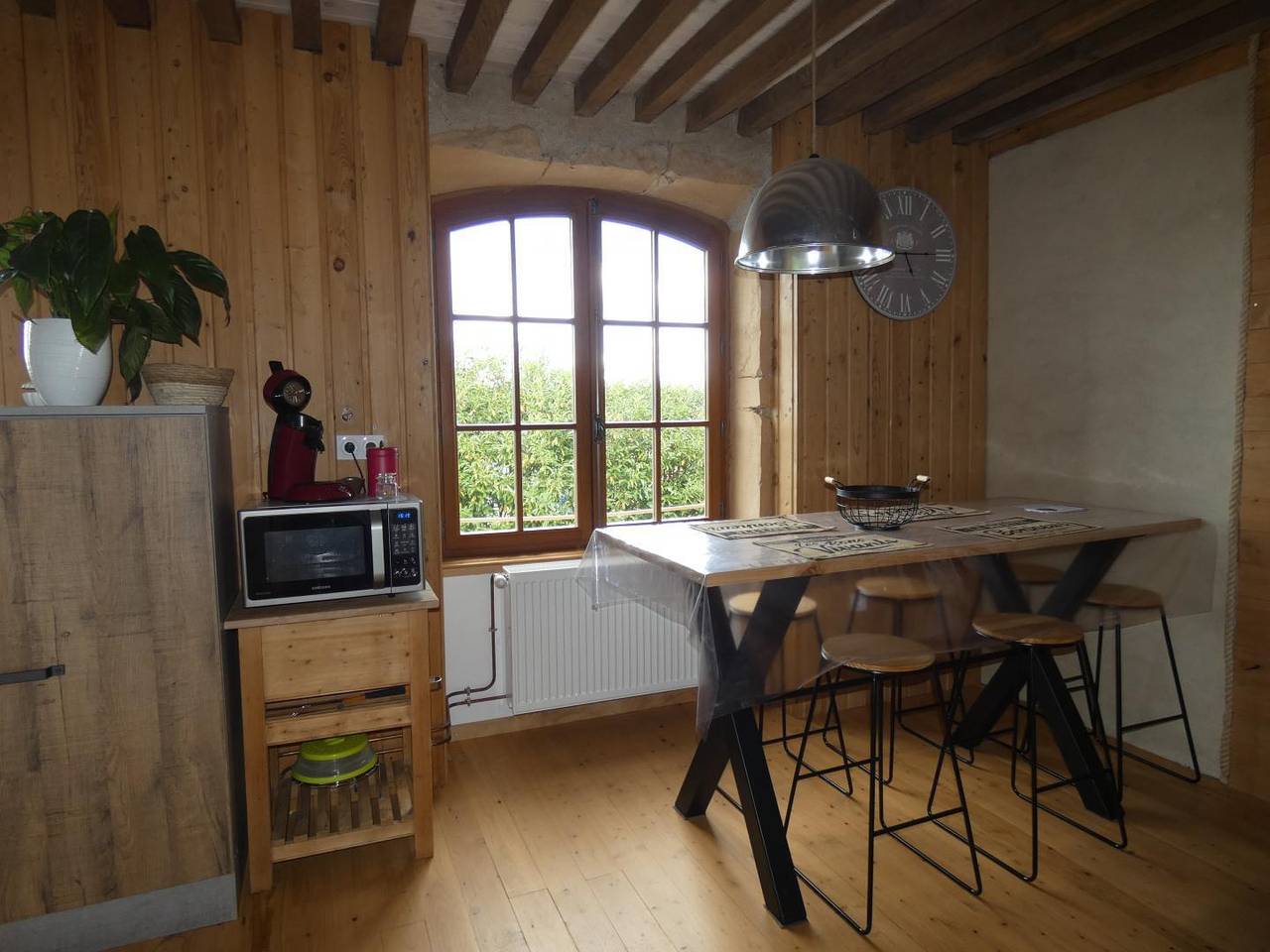 Le Relais d'Avauges in Saint-Romain-de-Popey, Beaujolais