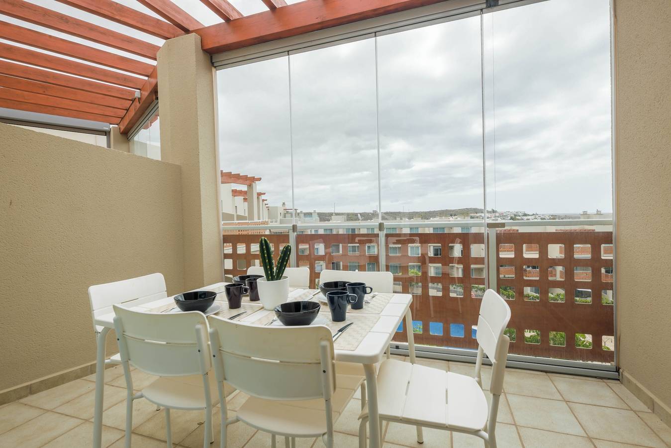 Apartamento inteiro, Apartamento de férias de luxo Junto Al Mar perto da praia com terraço in La Tejita, Granadilla de Abona