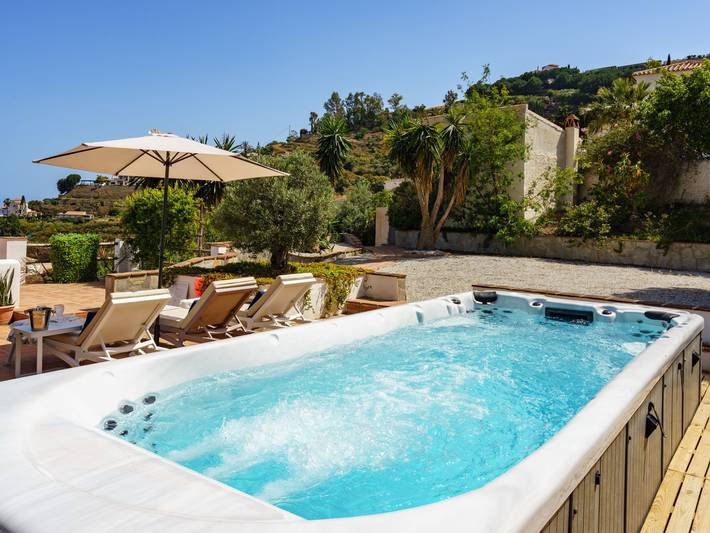 Ferienhaus für 5 Personen, mit Terrasse und Ausblick sowie Garten in Torrox - 2