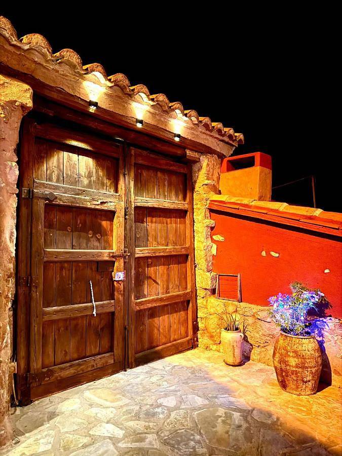 Casa rural para 2 personas, con Terraza y Jardín además de Piscina y Sauna en Provincia de Teruel - 2