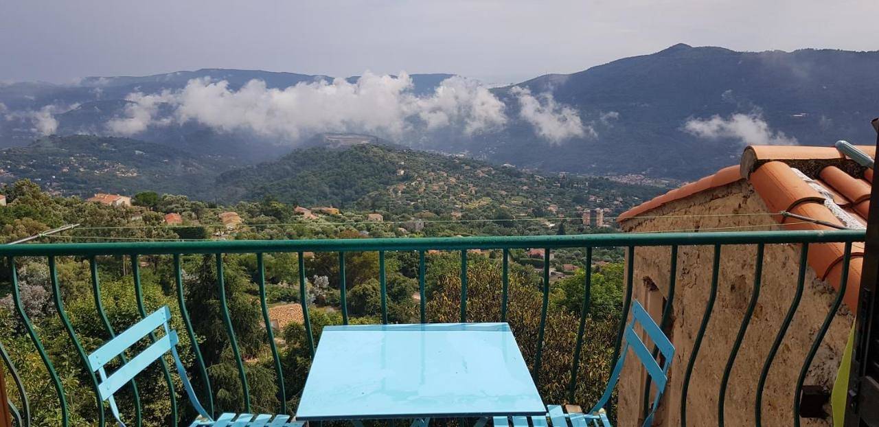 Apartment - Split Level in Berre-les-Alpes, Côte méditerranéenne (France)