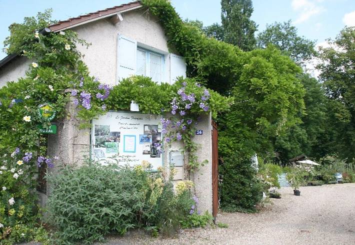 Cottage pour 3 personnes, avec vue et jardin à Ermenonville