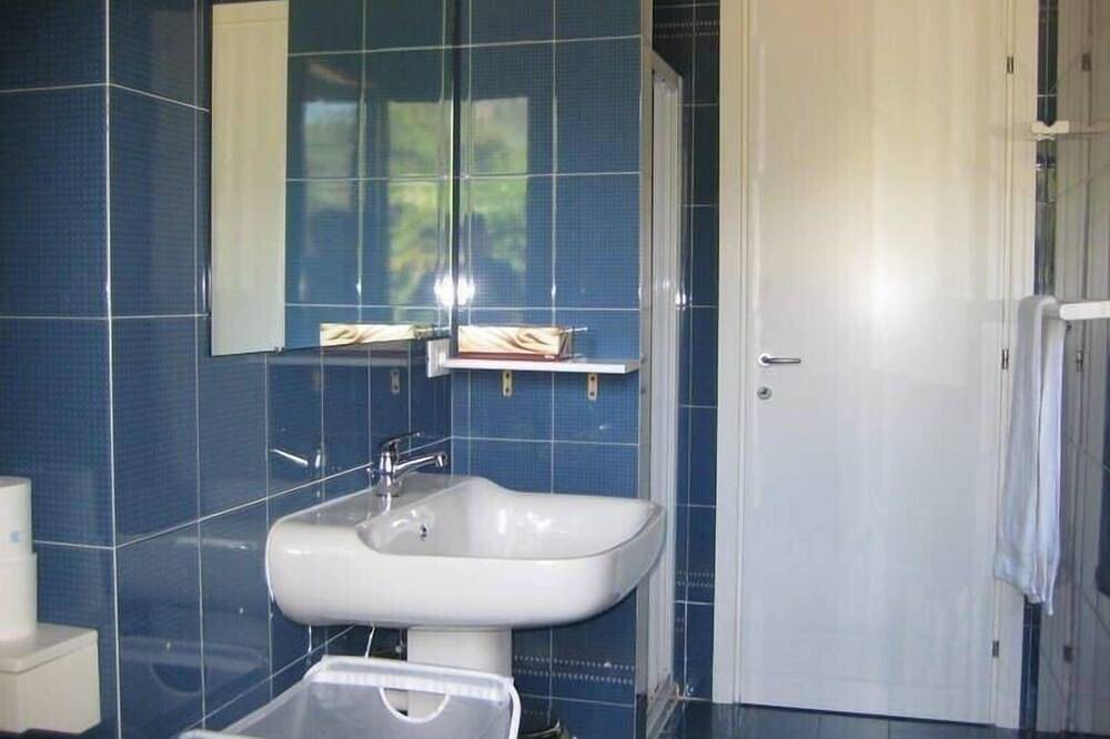Großzügige Villa mit exklusivem Ambiente, Privatpool & Lounge Areas in Diano Castello, Riviera di Ponente