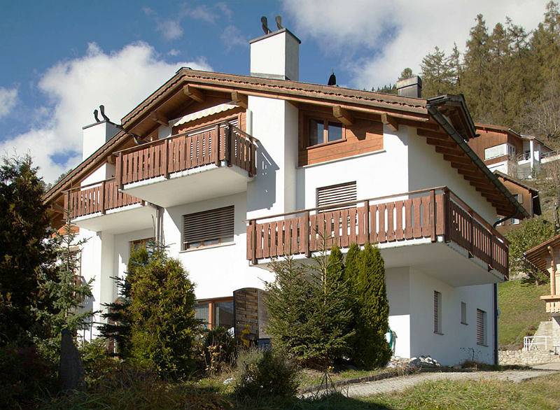 Ganze Ferienwohnung, Ferienwohnung Profos, Ruschein - 3.5 Zimmer Ferienwohnung für max. 4 Pers. im 1. Og in Ruschein, Alpenarena