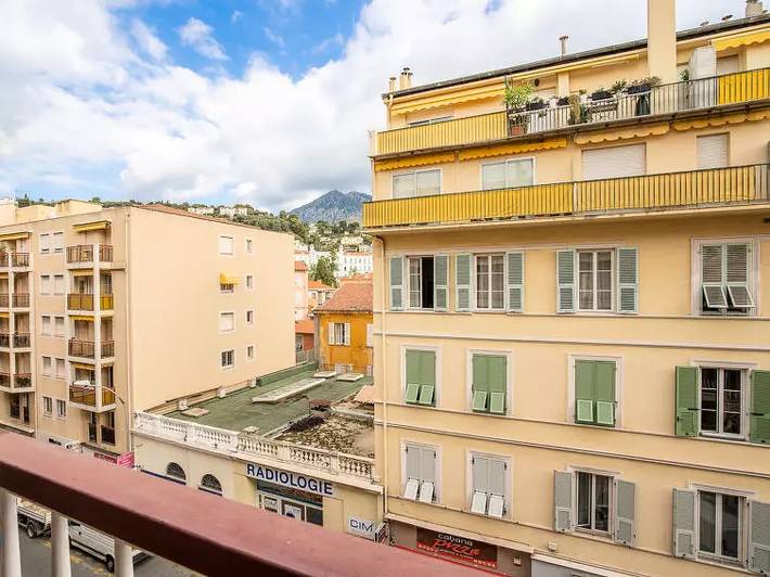 Ferienwohnung für 2 Personen, mit Balkon in Menton