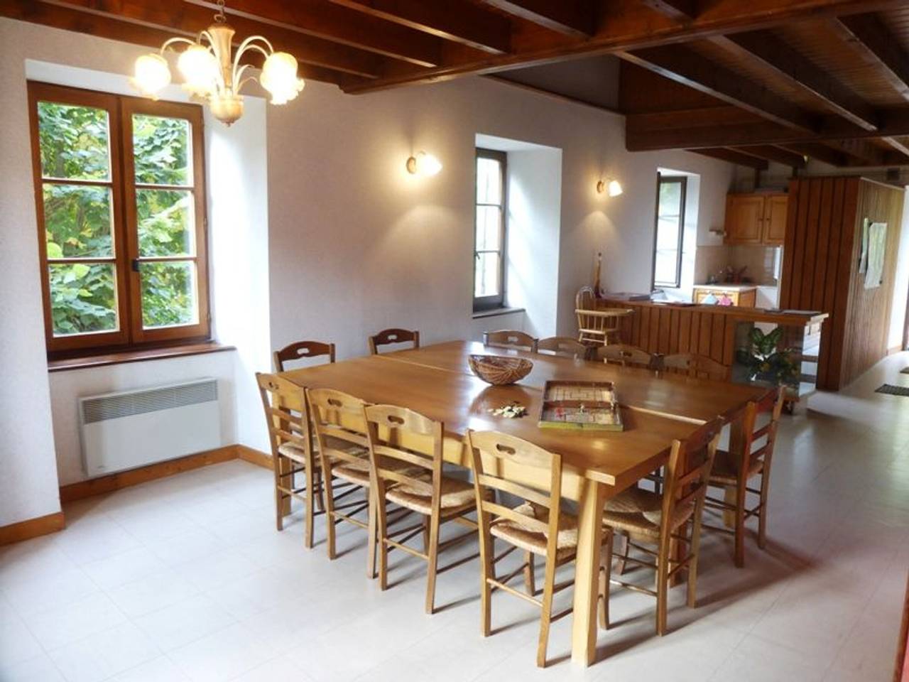 Grande maison pour familles et amis près des Gorges de l'Allier in Villeneuve-d'Allier, Haute-Loire