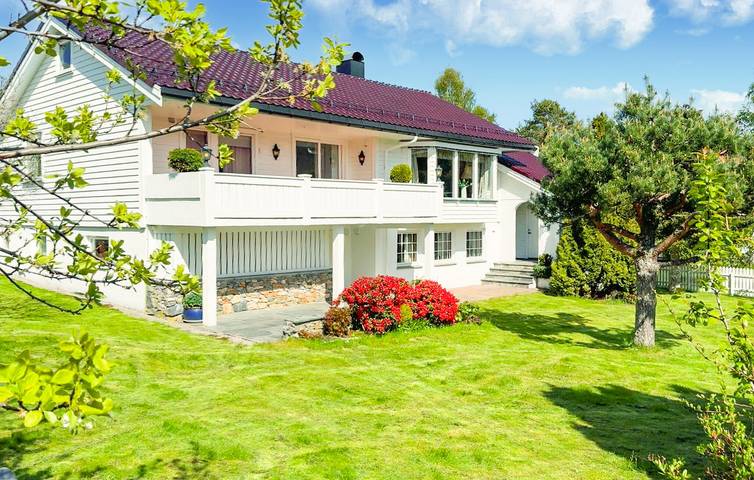 Ferienhaus für 6 Personen, mit Terrasse und Garten