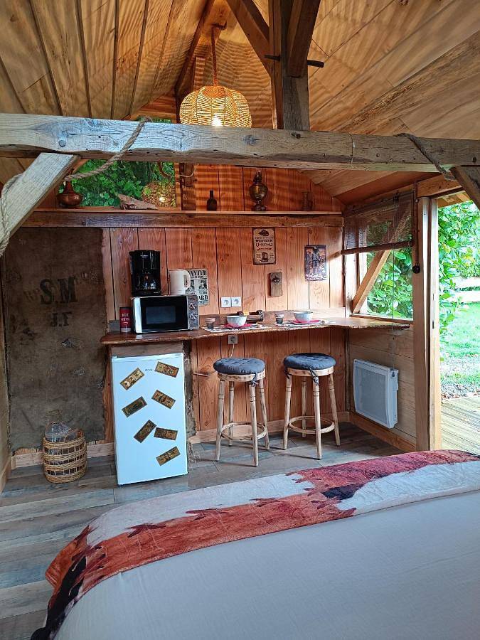 Location de vacances pour 2 personnes, avec jacuzzi ainsi que jardin et terrasse à Boucé - 3