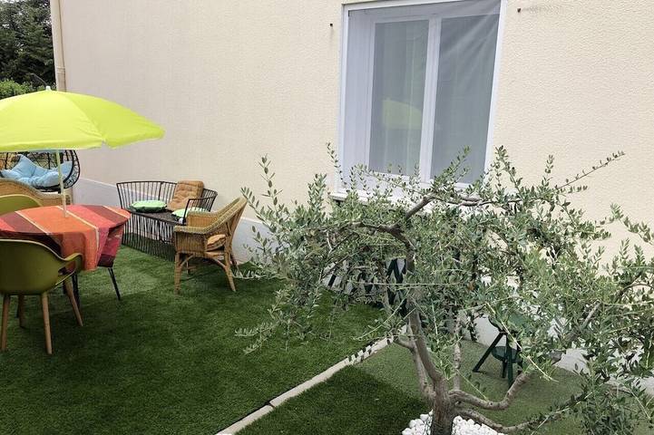 Appartement de vacances pour 3 personnes, avec jardin à Arles