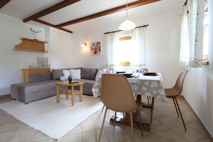 Hütte für 4 Personen, mit Balkon in Bad Kleinkirchheim - 2