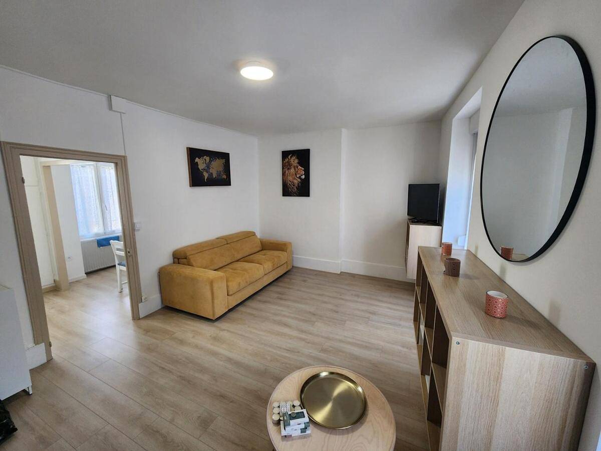 Appartement entier, Le cocon de Charlotte in Gray, Haute-Saône
