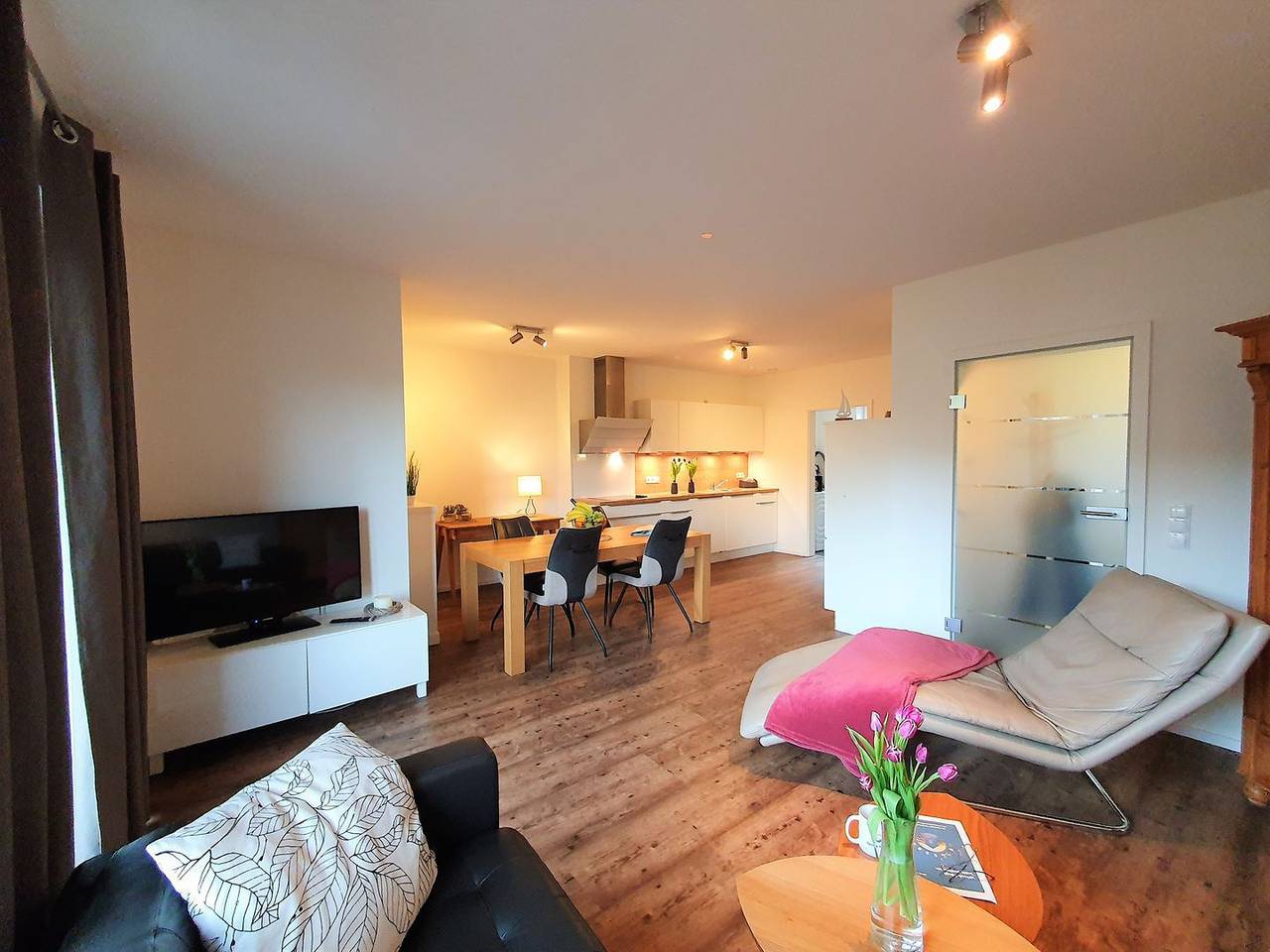 Ganze Wohnung, Ferienwohnung Rawe-West – Modern & zentral. Terrasse. in Nordhorn, Landkreis Grafschaft Bentheim