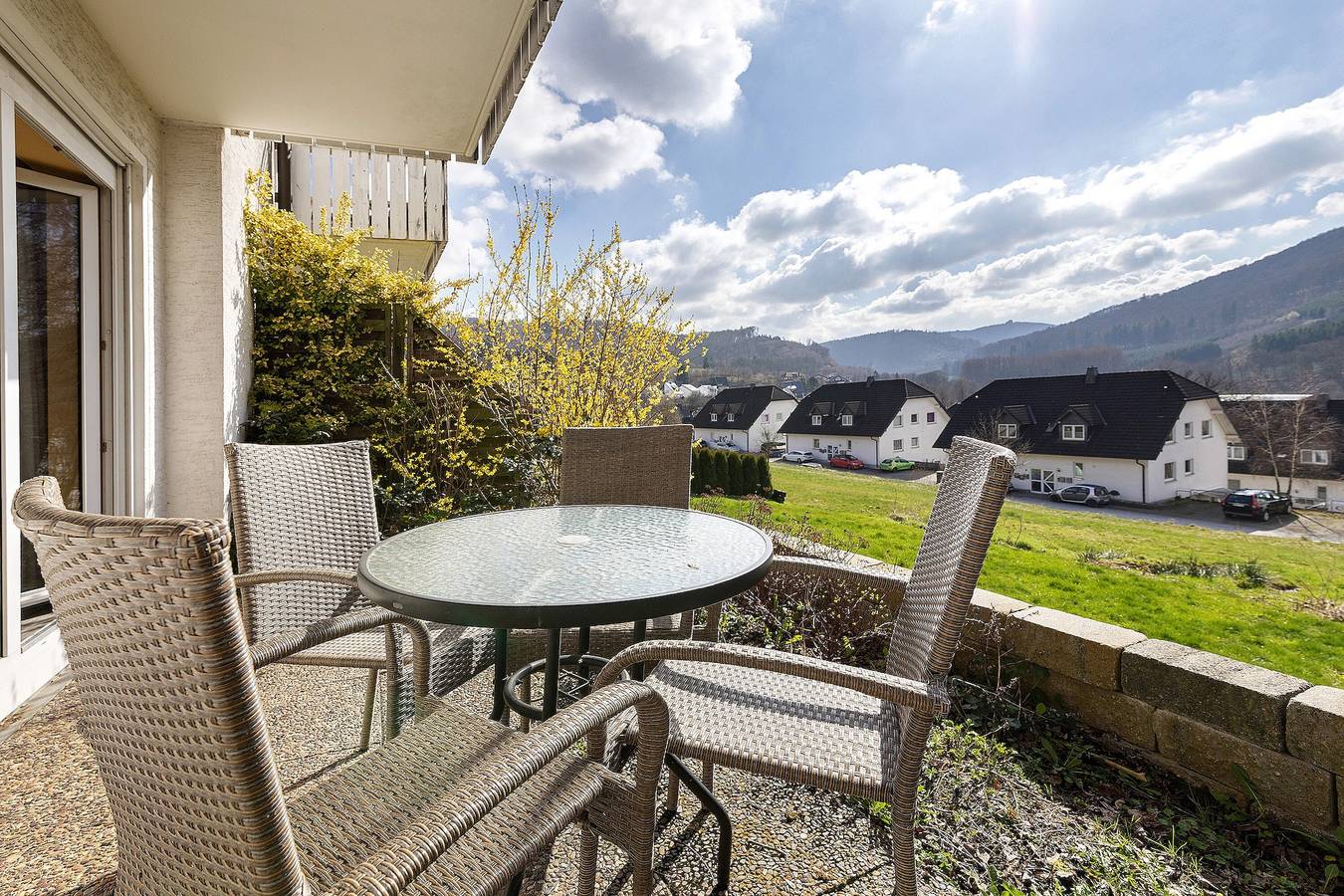 Ganze Wohnung, Apartment „Olsberg“ mit Balkon und Wlan in Olsberg, die Mittelgebirge