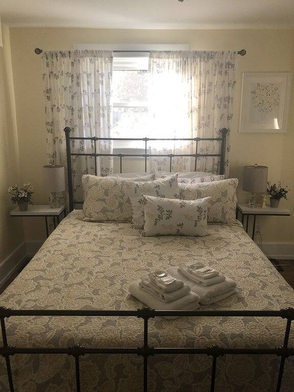 Holiday rental for 10 people, with garden in Niagara-on-the-Lake