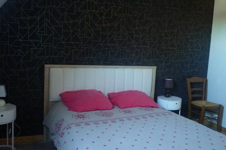 Location de vacances pour 8 personnes, animaux acceptés à Tauves - 2