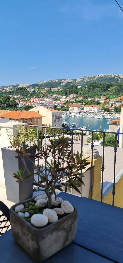 Ferienhaus für 6 Personen, mit Ausblick und Balkon in Rab Stadt - 3