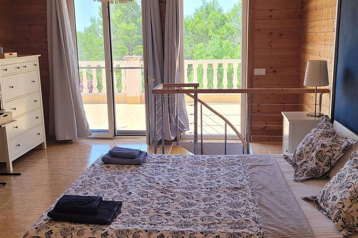 The Palms - Spacious Private Villa For Family  Fun & Relaxation in l'Ametlla de Mar, Costa Dorada