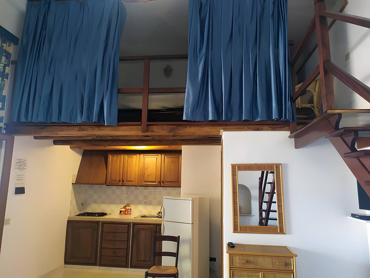 Entire studio, Apartment in Villa Filicudi with Sea View, Wi-Fi and Air Conditioning in Lipari