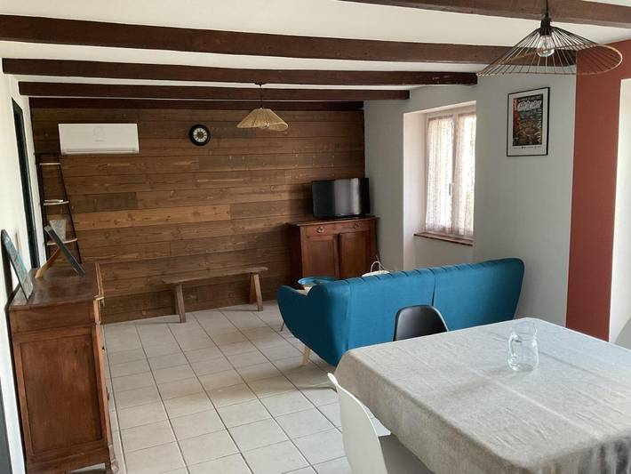Location de vacances pour 6 personnes, avec jardin ainsi que terrasse et vue à Le Monteil - 3
