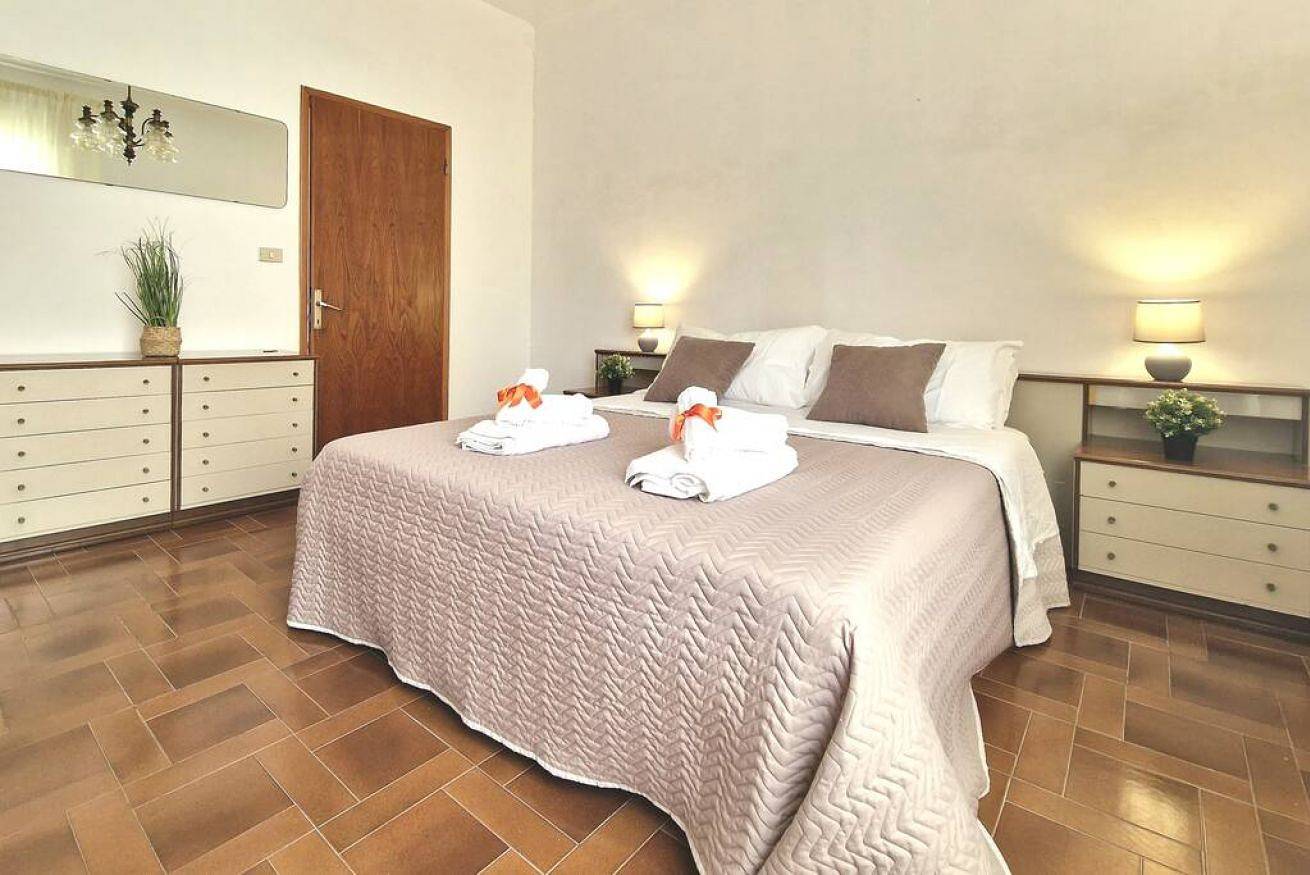 Appartement entier, [A few steps from the sea] Spacious house & private courtyard in Porto Sant'Elpidio, Province de Fermo