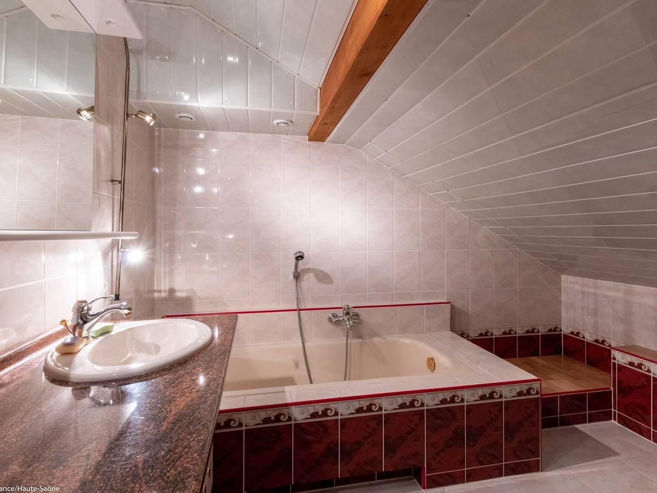 Gîte chaleureux dans les Vosges avec cheminée in Belfahy, Haute-Saône