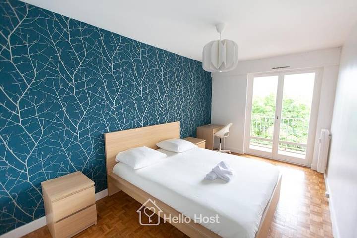 Gîte pour 6 personnes, avec balcon à Romainville - 3