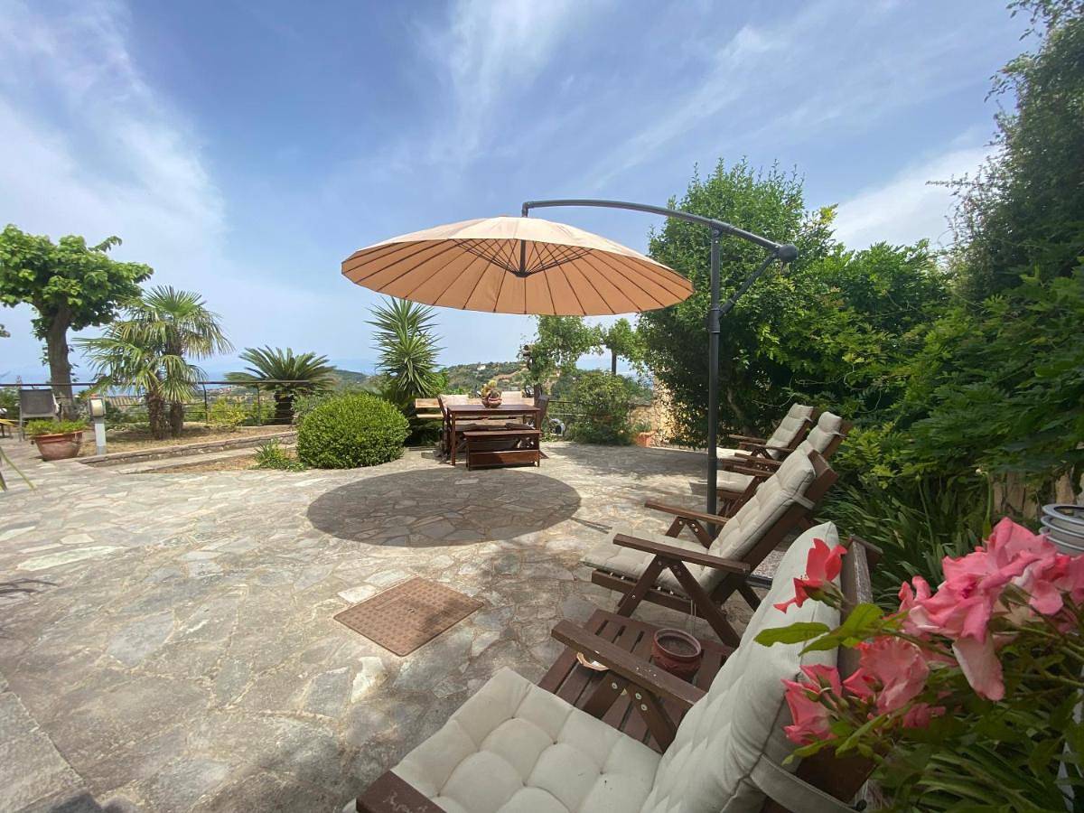 B&B and Home Restaurant Il giardino di Armida in Ogliastro Cilento, Cilento Coast