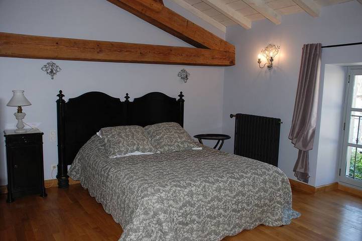 Location de vacances pour 8 personnes, avec jardin et terrasse à Alzonne - 4