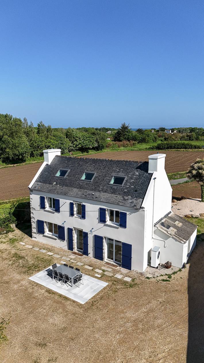 Location de vacances pour 12 personnes, avec jardin, animaux acceptés à Kerlouan - 2