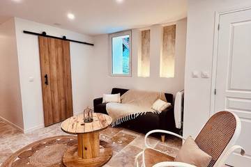 Gîte pour 4 personnes, avec terrasse et jacuzzi à Dampsmesnil