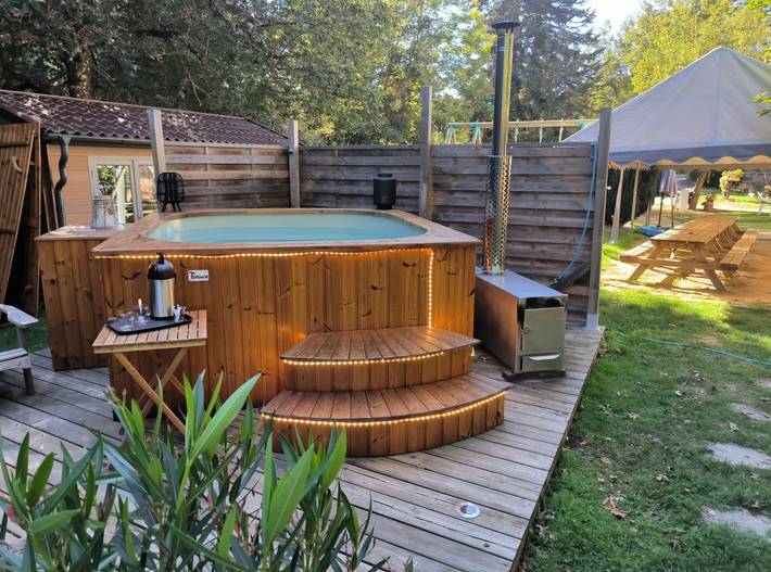 Chambre d’hôte pour 5 personnes, avec sauna et jardin ainsi que jacuzzi et terrasse en Haute-Loire - 2
