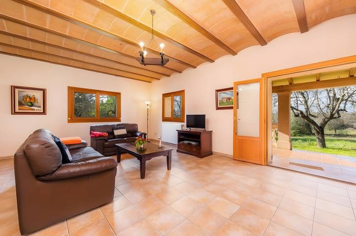 Ferienhaus für 4 Personen, mit Garten in Ariany