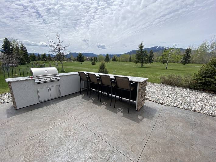 Vacation rental for 8 people, with hot tub and terrace in Red Lodge