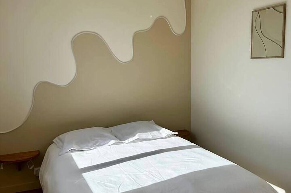 Contemporary house St léonard in Angers, Loire-Tal