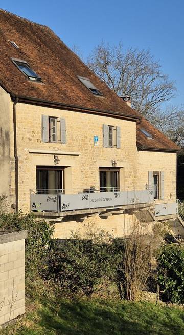 Chambre d’hôte pour 4 personnes, avec jacuzzi et jardin dans Arlay