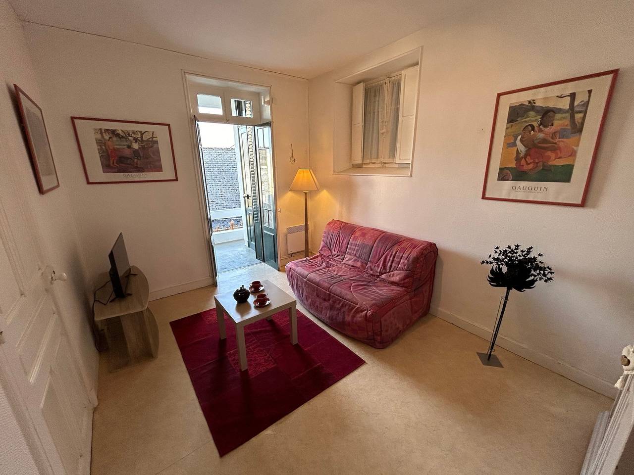 Apartamento entero, Apartamento 'Estaing' con vistas a la montaña, terraza privada y Wi-Fi in Argelès-Gazost, Pirineos franceses