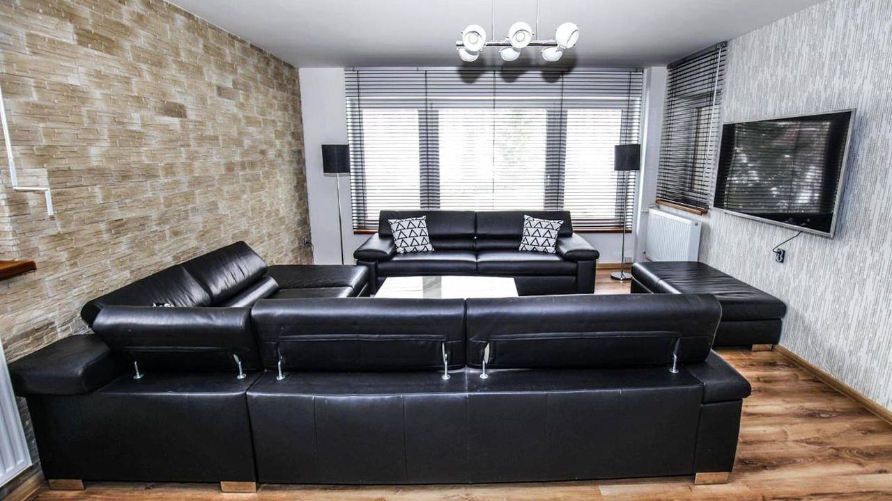 Villa für 14 Personen (379 m²) in Frankstadt in Frenštát pod Radhoštěm, Mährisch-Schlesische Region