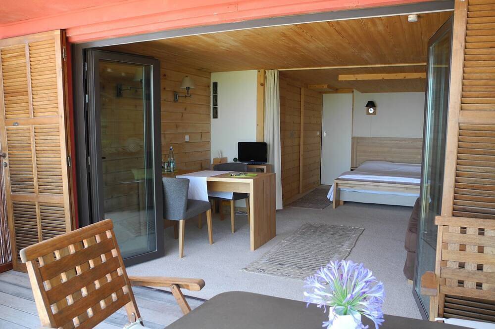 Chambre d'hôte proche Monaco ,vue époustouflante  ! in La Turbie, Côte méditerranéenne (France)