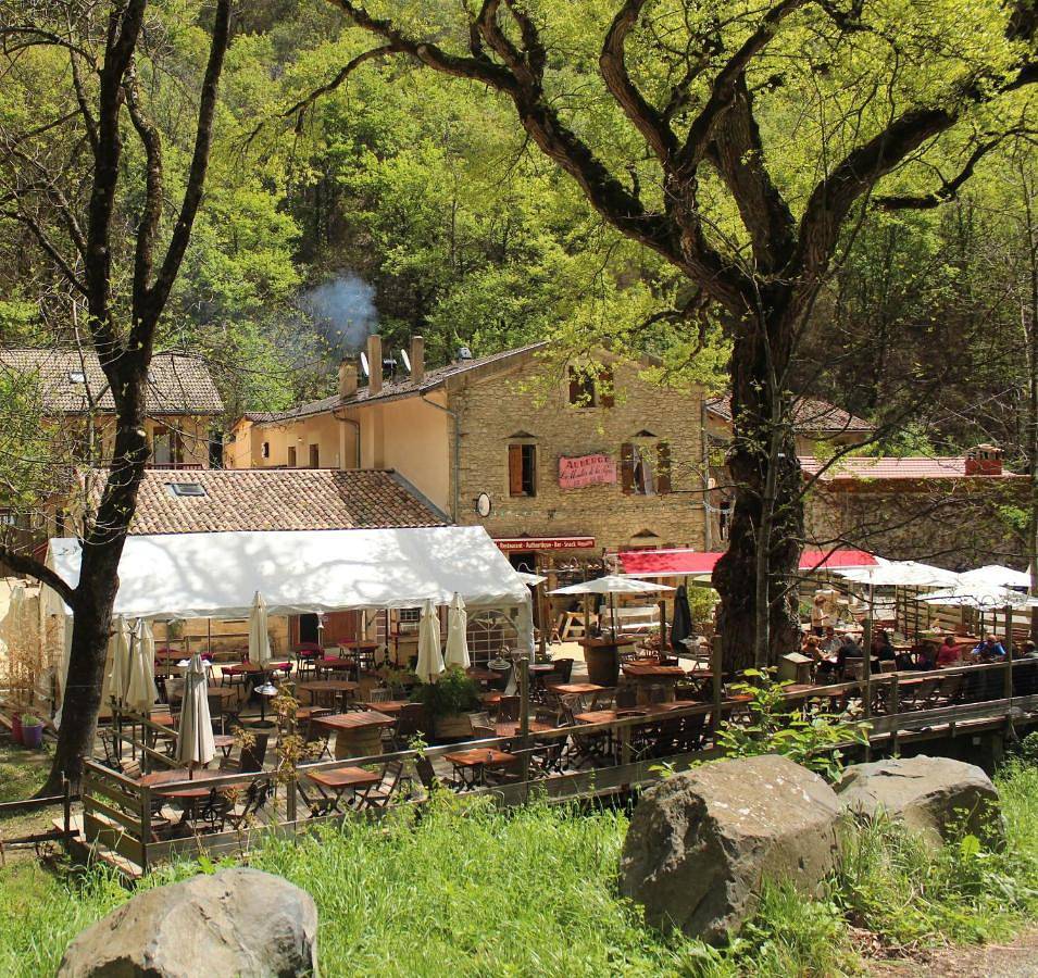 Logis Hotel Le Moulin De La Pipe in Plan-de-Baix, Parc naturel régional du Vercors