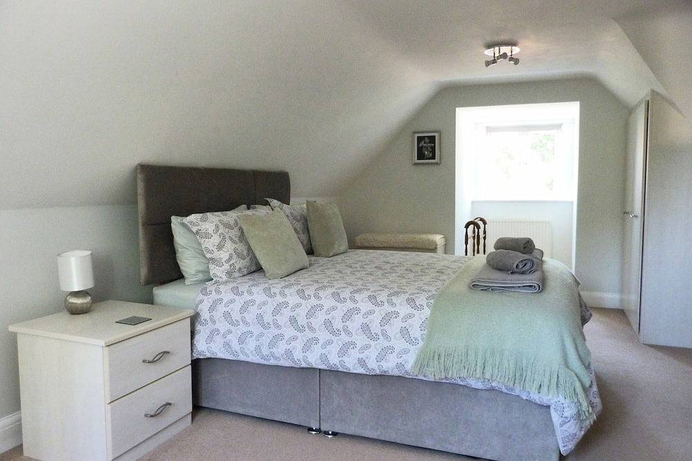 City Haven 10 min walk Cathedral & City + Netflix in Salisbury, Wiltshire