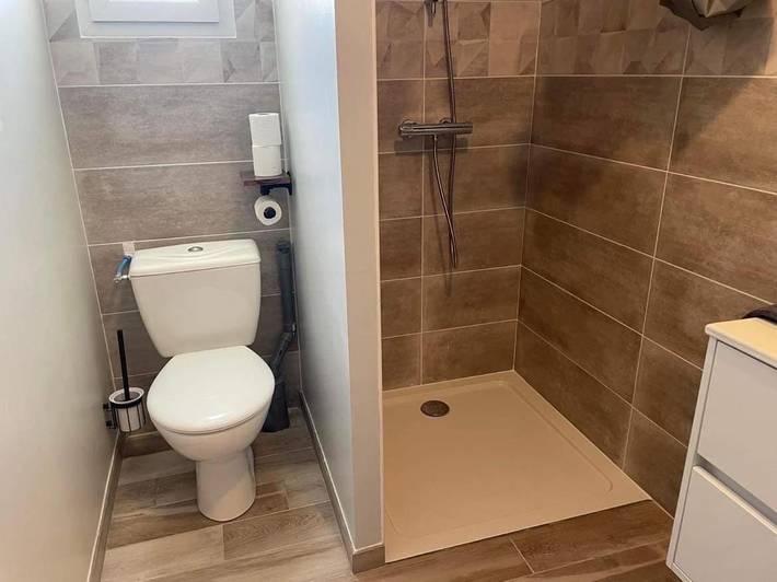 Gîte pour 2 personnes, avec jardin ainsi que vue et terrasse à Chitenay - 2