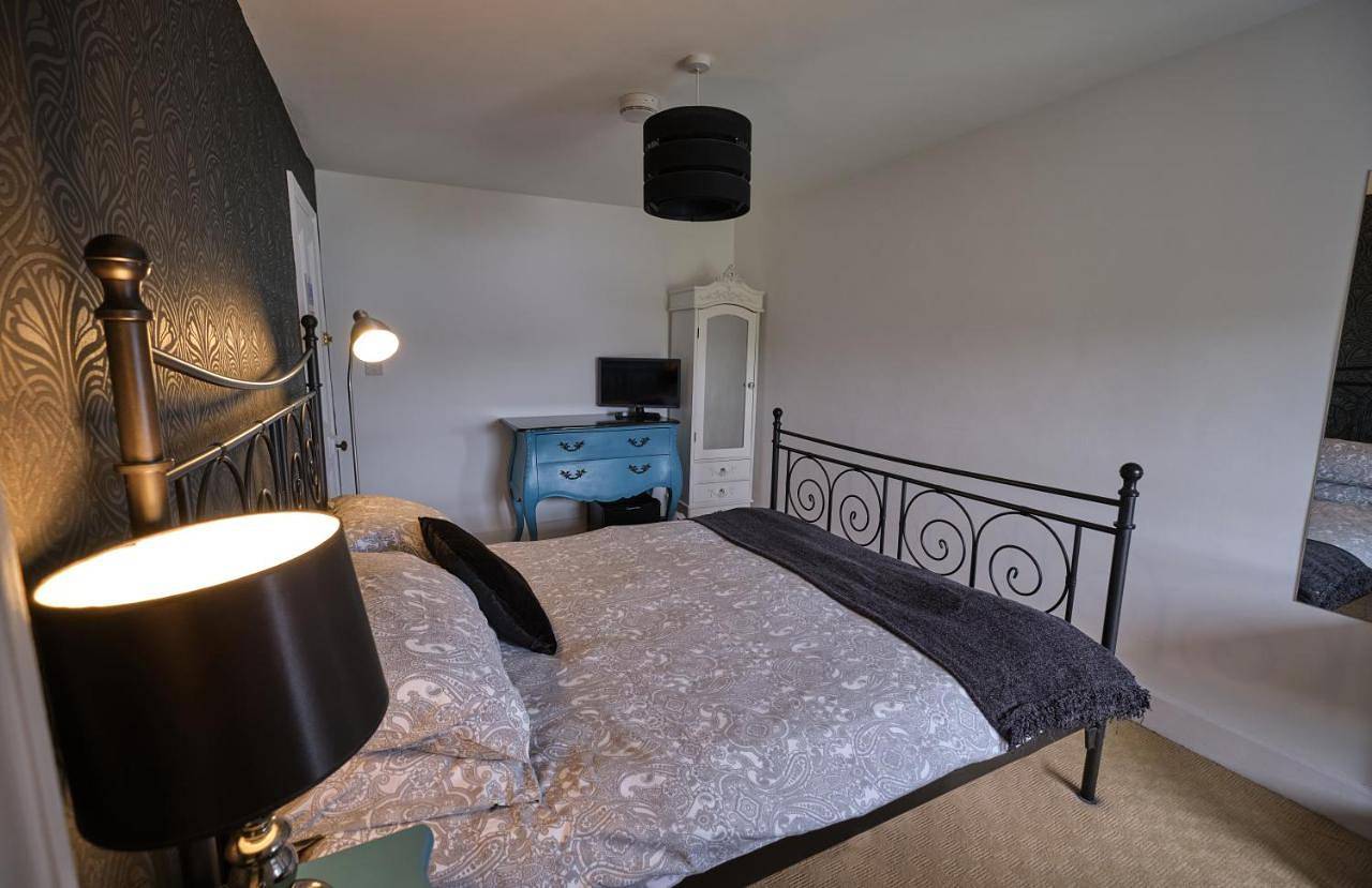 Superior King Room in Porthleven, Cornwall