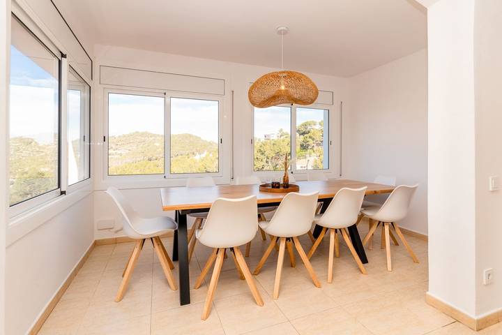 Chalet para 10 personas, con jardín además de jacuzzi y terraza en Provincia de Barcelona - 4